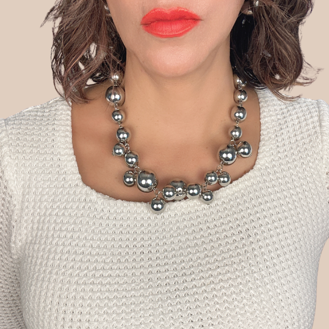 Round tassel platin necklace Silver color - Lizi Yarce Accesories