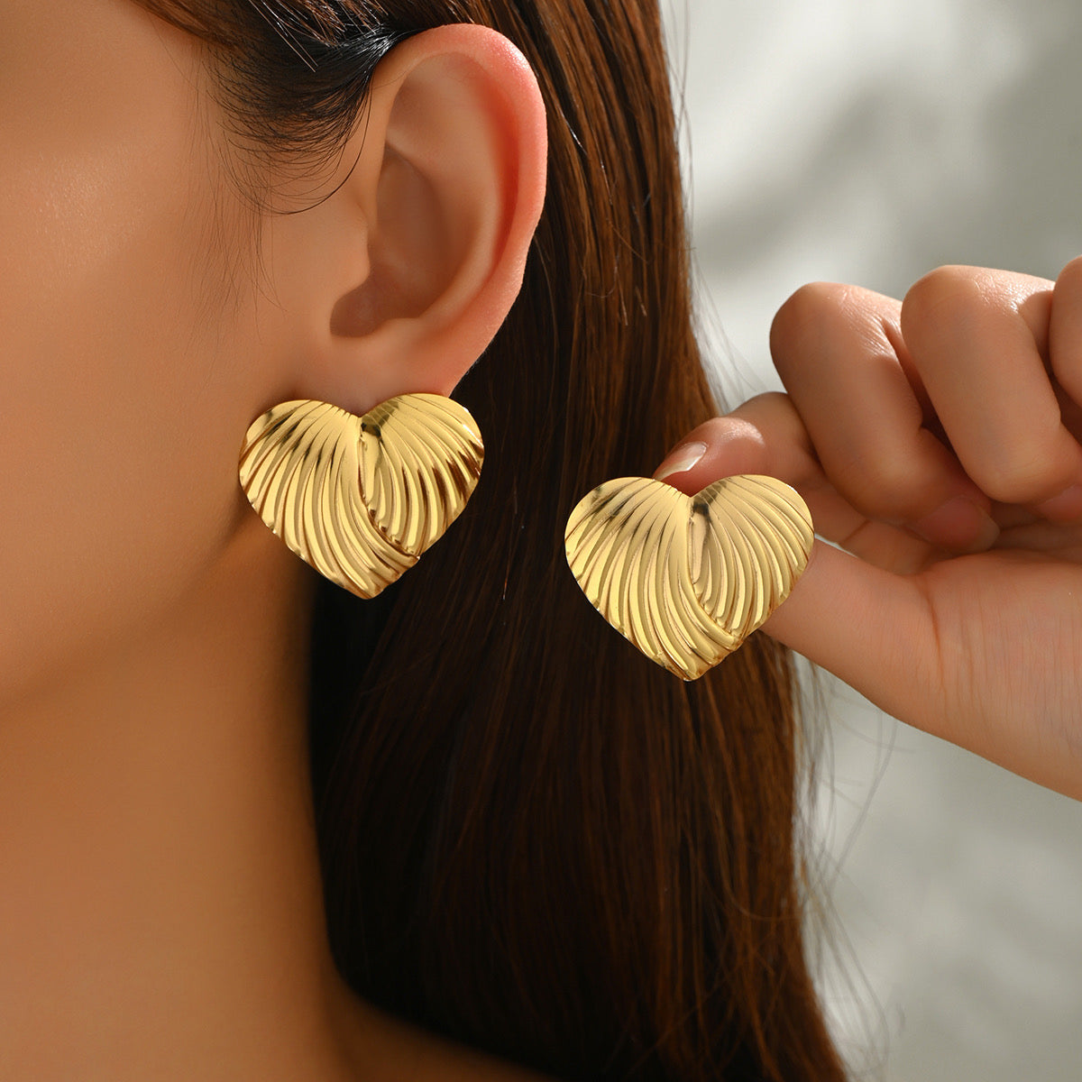 Golden Heart Studs Butterfly Clip Earrings in Gold-Plated - Lizi Yarce Accesories