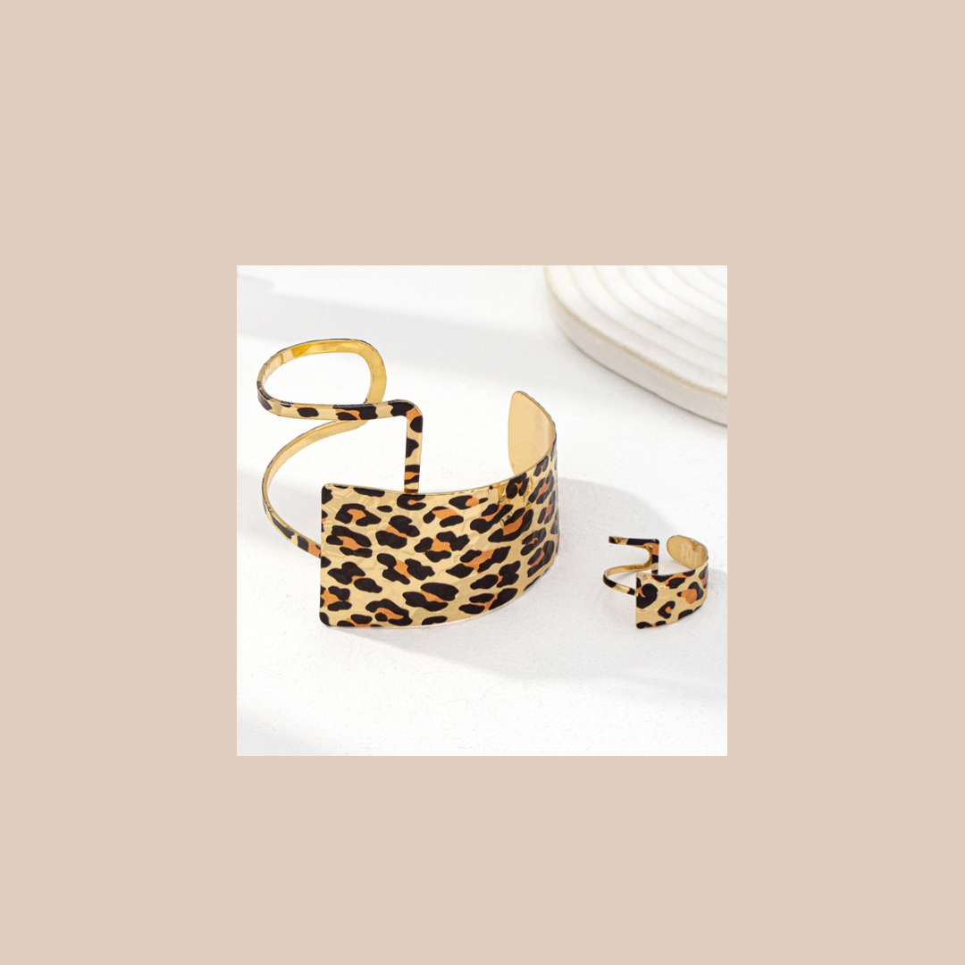Set Leopard print metal Bracelet & Ring combo - Lizi Yarce Accesories