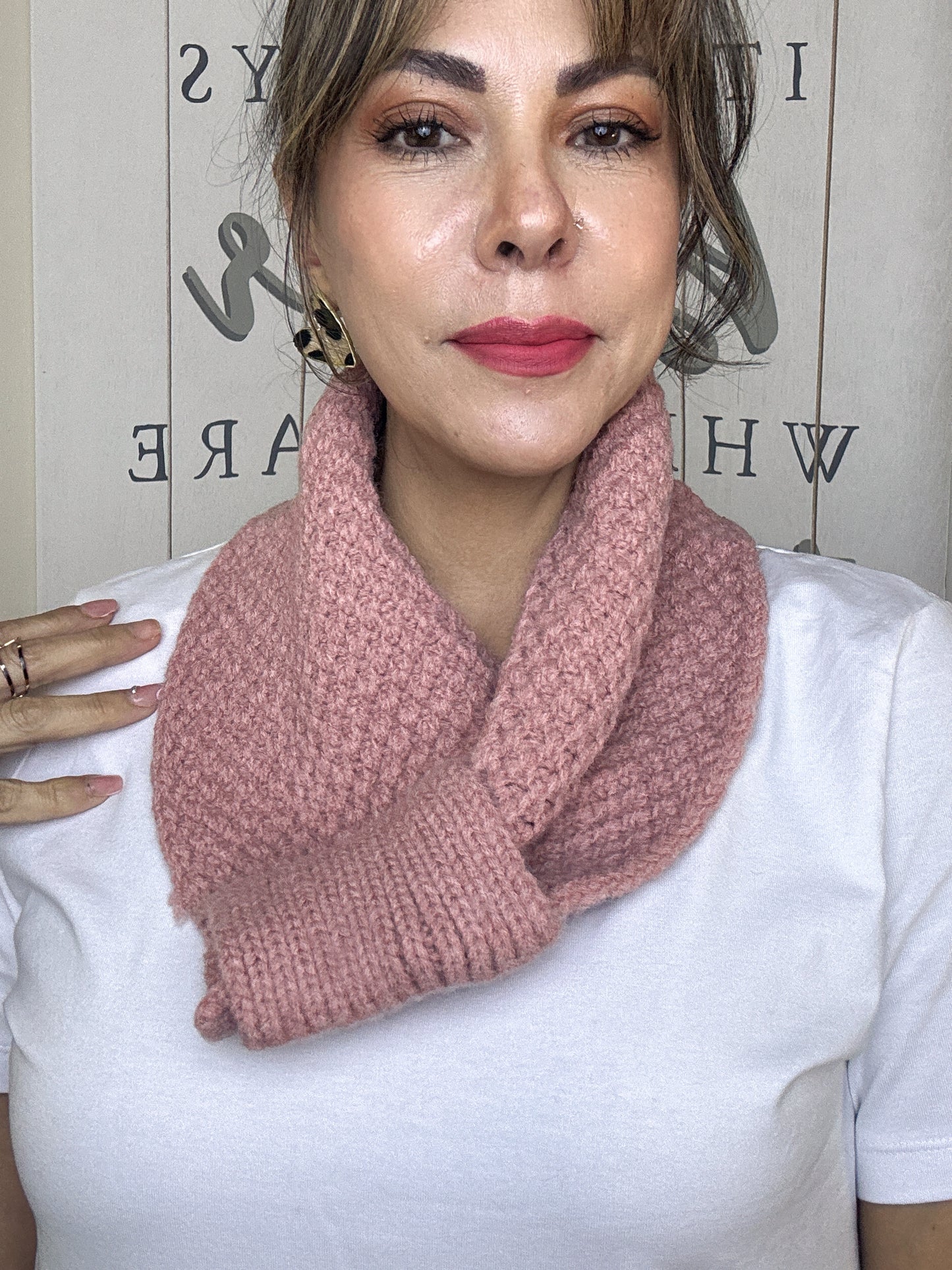 Women simple Korean style Pink scarf - Lizi Yarce Accesories