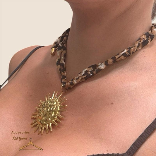 Pendan  Sun Neckles Leopard Steel Nylon Stainless still