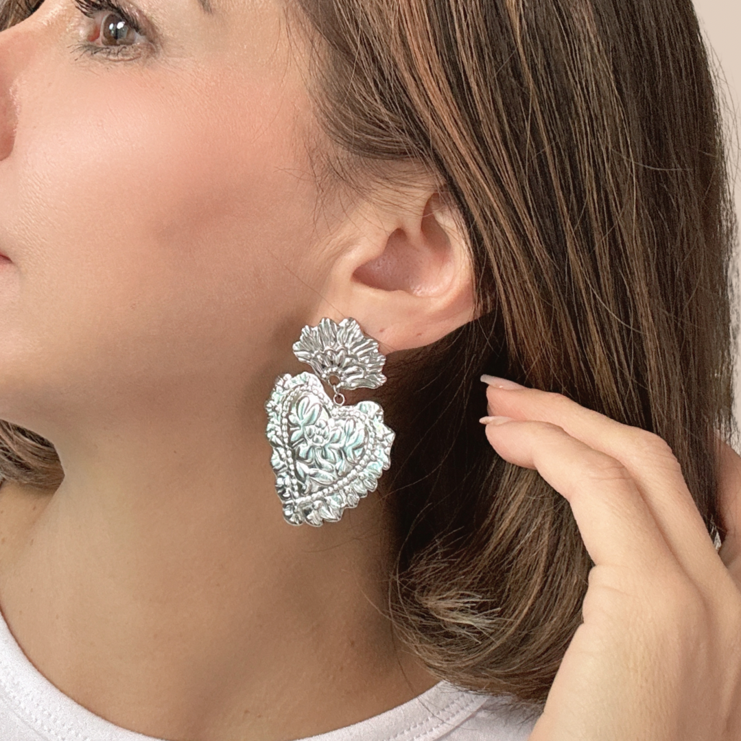 Heart geometric Earrings barroco style - Lizi Yarce Accesories